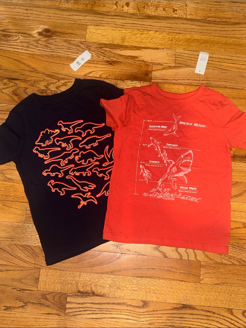 GAP Kids Black Dinosaur  & Red Shark Graphic Tees nwt sz 6–7 small